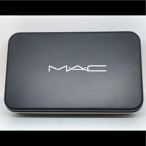 12 piece makeup brushes brand new.